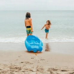 Pelican Sport Combo - 2 Solo Kids Kayaks With Paddles - Yellow/Blue 11 Pelican Sport Combo - 2 Solo Kids Kayaks With Paddles - Yellow/Blue -Kayak Adventure Shop Combo Solo Bleu Poignee LS1